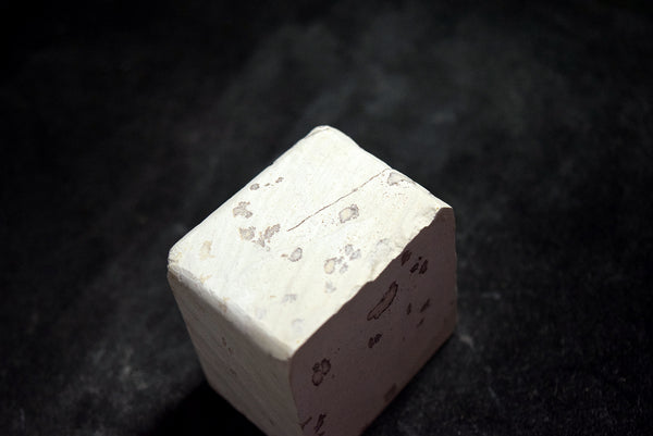 ●Japanese Natural Whetstone *Rare* Gujyo Nagura 144g Gifu Pref. 8.22