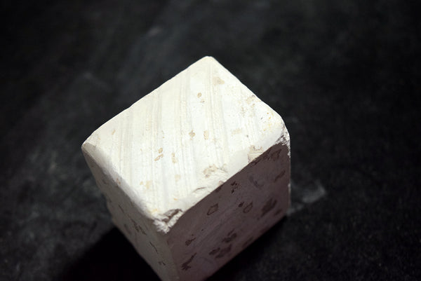 ●Japanese Natural Whetstone *Rare* Gujyo Nagura 144g Gifu Pref. 8.22