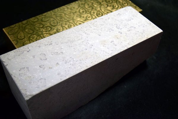 ●Japanese Natural Whetstone Aizu-to Chunk Grit #1000+ 2927g from Fukushima Pref. 9.12
