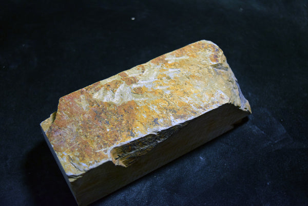 ●Japanese Natural Whetstone Shohonyama Shinden Suita *Chunk* 1501g 9.26