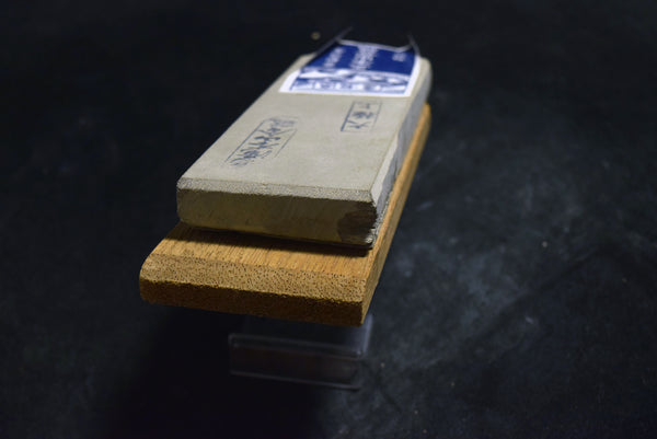 ●Japanese Natural Whetstone *Vintage* Narutaki Shiki Tomae 'Dai Gokujo' Asagi 500g from Kyoto 9.26