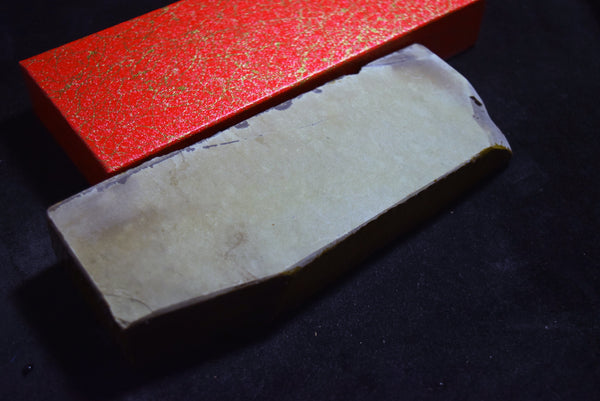 ●Japanese Natural Whetstone *Rare* Takao Shiki Tomae Asagi 889g Kyoto  9.26