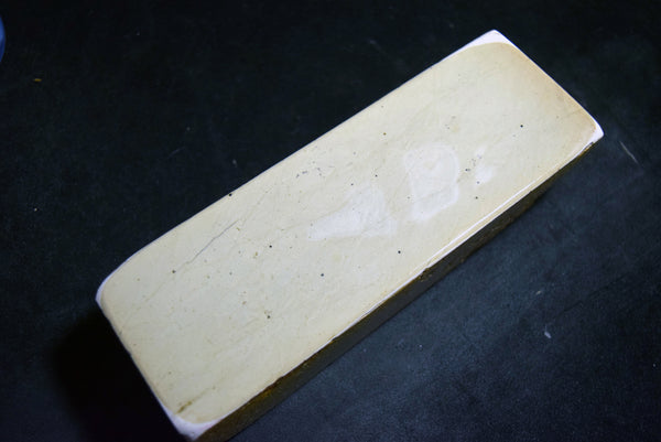 Japanese Natural Whetstone Vintage Mikawa Mejiro Dense 1007g from Aichi Pref. 10.04