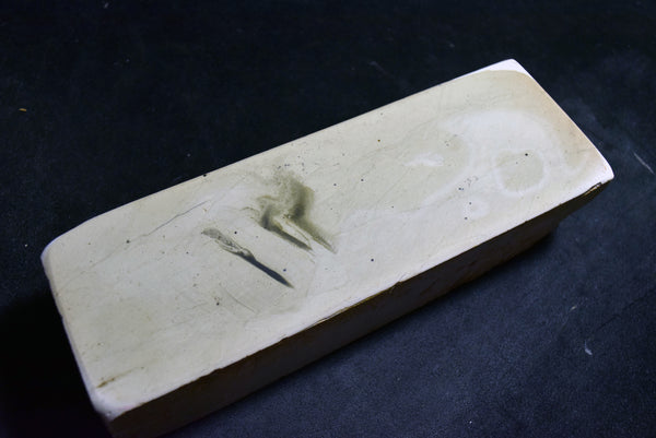 Japanese Natural Whetstone Vintage Mikawa Mejiro Dense 1007g from Aichi Pref. 10.04