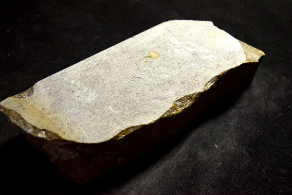 ●Japanese Natural Whetstone *Rare* Awashima 1604g from Wakayama Pref. Japan 9.19