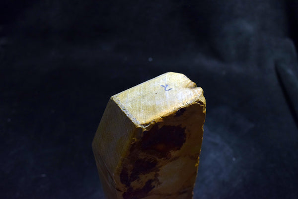 ●Japanese Natural Whetstone *Rare* Takao Shiki Tomae Kiita 1107g Kyoto  10.10