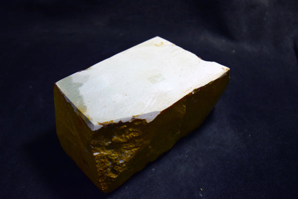 ●Japanese Natural Whetstone Blue Kaisei -to ( Kazama ) 2254g #3000 for Sword 9.26