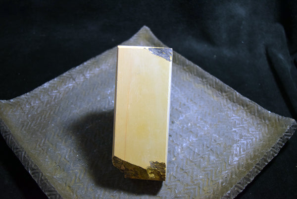 ●Japanese Natural Whetstone *Rare* Shohonyama Tsukinowa Akapin 610g from Kyoto 10.10