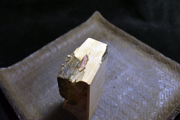 ●Japanese Natural Whetstone *Rare* Shohonyama Tsukinowa Akapin 610g from Kyoto 10.10