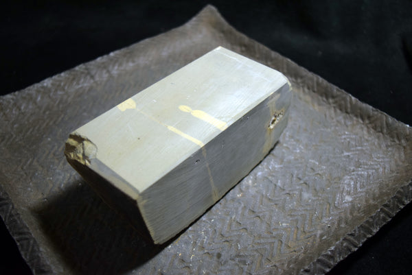 ●Japanese Natural Whetstone Shohonyama Momijiyama Namazu 1124g #6000 10.10