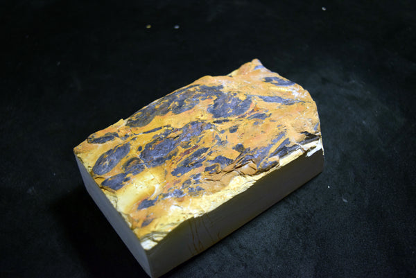 ●Japanese Natural Whetstone Shohonyama Ohira Shiro Suita Suminagashi 1101g Kyoto Japan 10.10