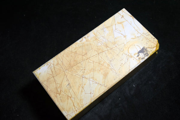 ●Japanese Natural Whetstone Shohonyama Ozaki Chunk Suita 2031g from Kyoto 10.24