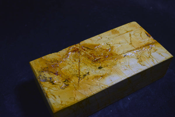 ●Japanese Natural Whetstone Shohonyama Ozaki Chunk Suita 2031g from Kyoto 10.24
