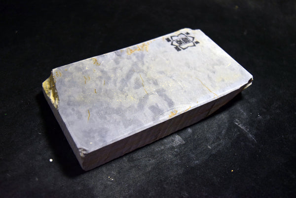 ●Japanese Natural Whetstone Mizukihara Karasu Suita 866g Kyoto Japan 10.17