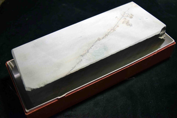 ●Japanese Natural Whetstone Igarashi - to Grit 2000+ 1600g from Niigata Pref. F/S 3.01
