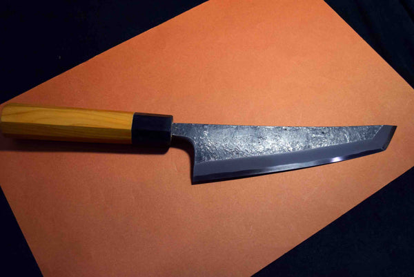 ●Japanese Chef Knife Ikyu by Itsuo Doi Blue 2 Black Sakimaru Deba 180mm F/S 3.16