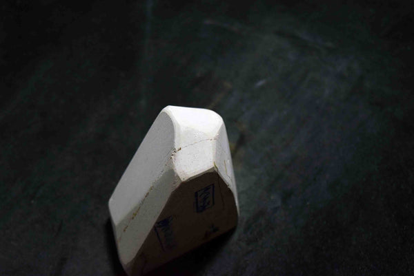 ●Japanese Natural Whetstone Original San-Ai distributed Vintage Asano Botan Betsujo Nagura  154g (1960s–70s), w/ original box” 3.23