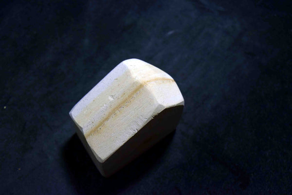 ●Japanese Natural Whetstone Original San-Ai distributed Vintage Asano Botan Betsujo Nagura  187g (1960s–70s), w/ original box” 3.23