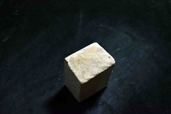 ●Japanese Natural Whetstone Original Vintage Tenjyo Nagura 199g (1960s–70s) 3.23