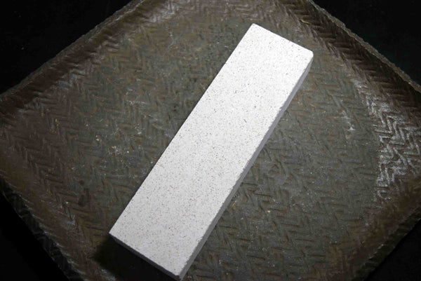 ●Japanese Natural Whetstone Shiro Amakusa 558g - Grit 2000 from Kumamoto F/S 3.09