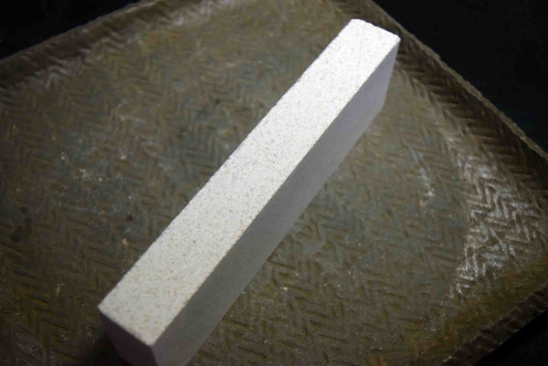 ●Japanese Natural Whetstone Shiro Amakusa 558g - Grit 2000 from Kumamoto F/S 3.09