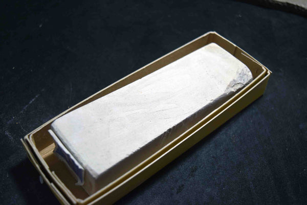 ●Japanese Natural Whetstone *Rare* Tozawa - to  439g from Gunma Pref. Japan F/S 3.01
