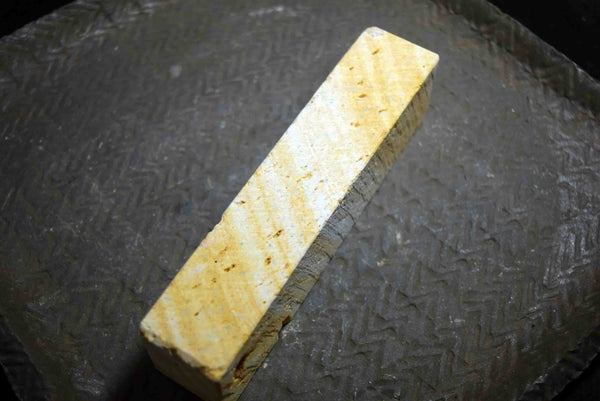 ●Japanese Natural Whetstone Natsuya-to Grit 800 423g from Iwate Pref. Japan F/S 3.01