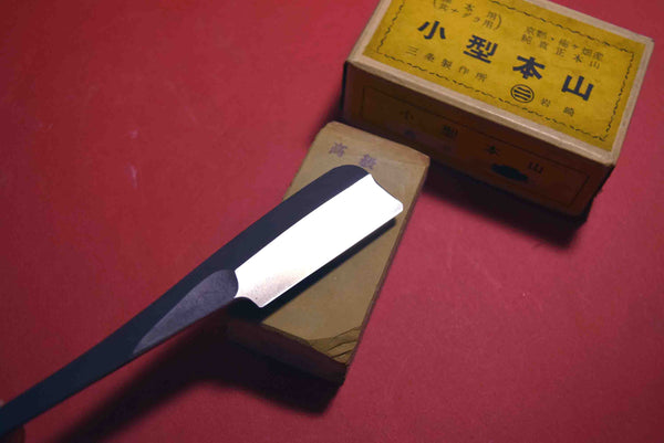 ●Japanese Iwasaki Kamisori Sanjo Seisakusho Swedish Steel Razor Icchogake 50mm + Vintage Nagura 3.28