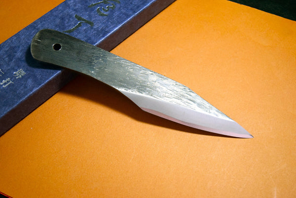 ●Japanese Knife Ikkyu by Itsuo Doi Blue 2 Single Edge Black Kiridashi Knife Free Shipping 4.20
