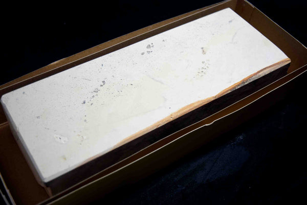 ●Japanese Natural Whetstone Mikawa Chu Nagura  1841g from Aichi Pref. Japan 4.26