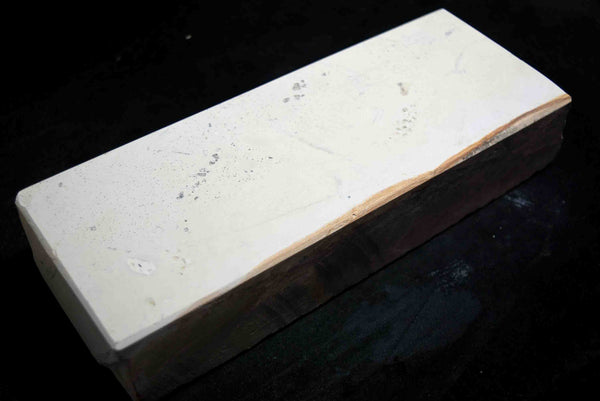●Japanese Natural Whetstone Mikawa Chu Nagura  1841g from Aichi Pref. Japan 4.26