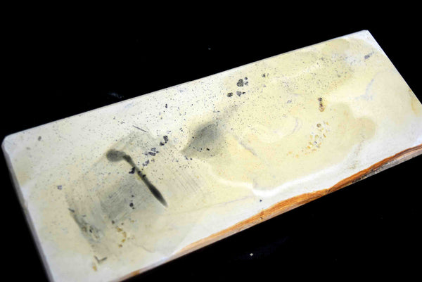 ●Japanese Natural Whetstone Mikawa Chu Nagura  1841g from Aichi Pref. Japan 4.26