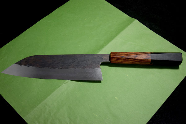 ●Japanese Chef Knife Isamitsu White 1 Stainless Cladding Black Santoku 180mm 4.26
