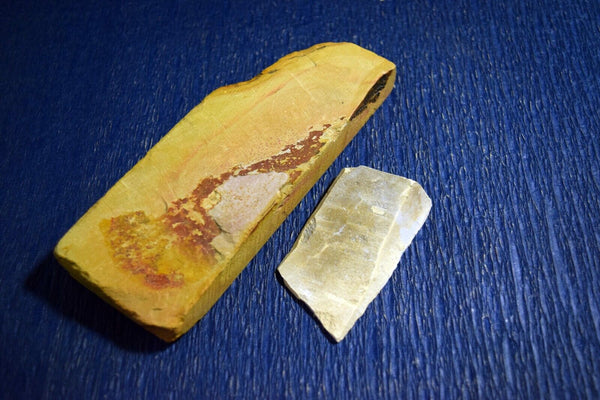Japanese Natural Whetstone Nakayama Kiita & Mikawa Chu Nagura Set 370g razors