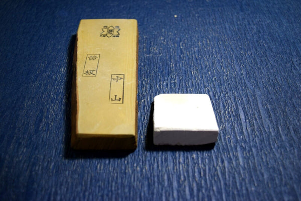 Japanese Natural Whetstone Nakayama Kiita & Mikawa Chu Nagura Set 379g razors