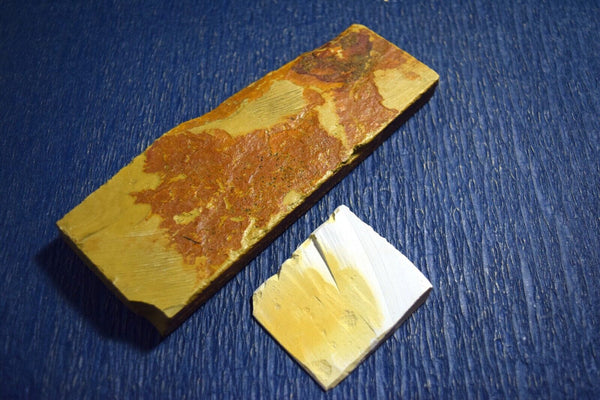 Japanese Natural Whetstone Nakayama Kiita & Mikawa Chu Nagura Set 379g razors