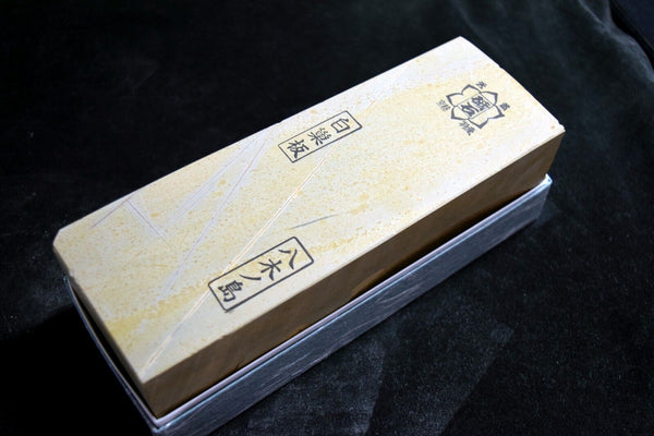 Japanese Natural Whetstone Yaginoshima Shiro Suita Chunk 2325g from Kyoto Japan