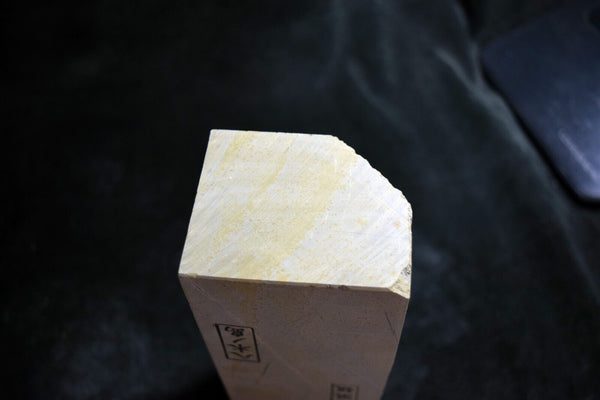 Japanese Natural Whetstone Yaginoshima Shiro Suita Chunk 2325g from Kyoto Japan